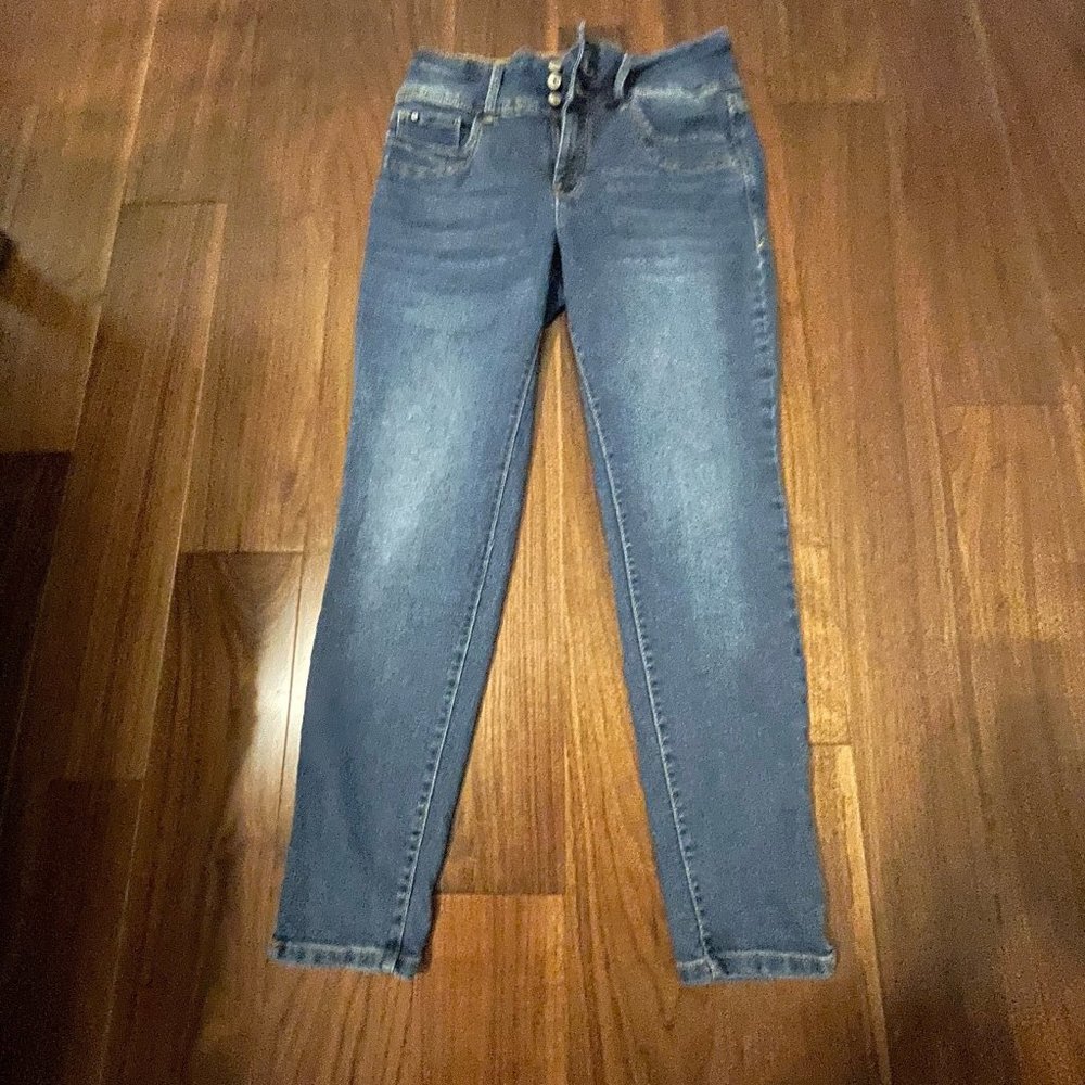 Curve Appeal Jeans 3 Button Closure Denim Mid Rise Skinny Whiskered Blue 8/29